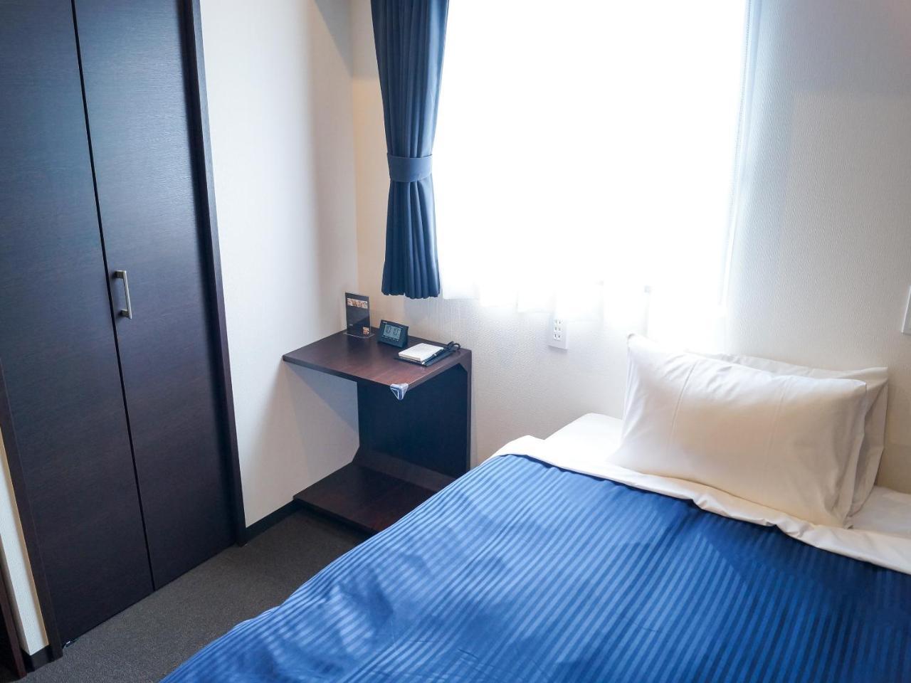Hotel Livemax Saitama-Asaka-Ekimae Экстерьер фото